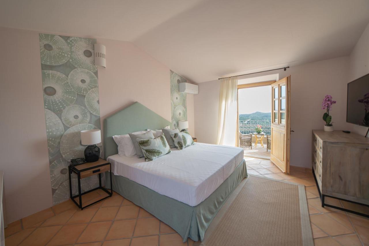 Hotel Borgo Smeraldo Arzachena Exterior foto